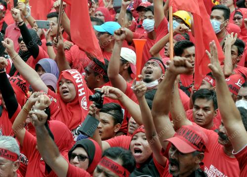 KL28_16092015_PERHIMPUNAN