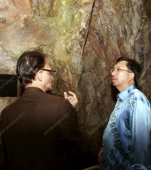 AWANG HAZAIR ABDULLAH
