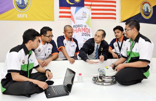 KL28_16102014_ROBOTICS
