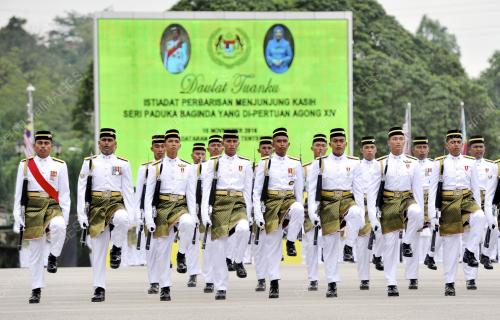 KL28_16112016_AGONG
