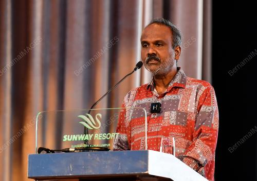 V SIVAKUMAR