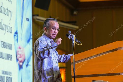 DR AZMAN ISMAIL
