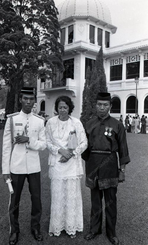 SULTAN AHMAD SHAH AL-MUSTAIIN BILLAH
