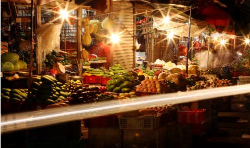 NIGHT MARKET IN HAIKOU