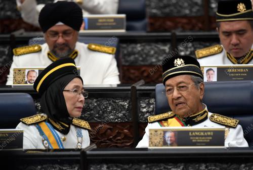 KL28_17072018_PARLIMEN_BN201807163289
