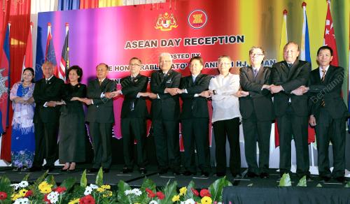 KL28_17092013_HAMZAH