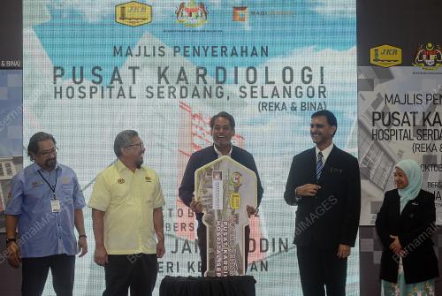 KHAIRY JAMALUDDIN