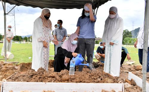 KETUA PENGARANG SINAR HARIAN MENINGGAL DUNIA