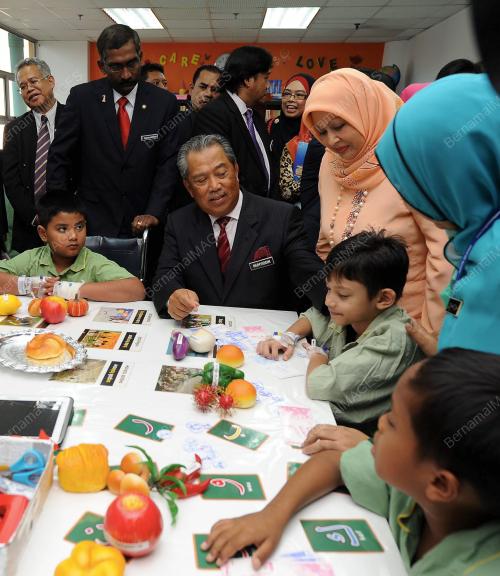 KL28_18062014_LAWATAN
