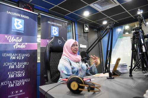 DATUK SERI DR MAIMUNAH MOHD SHARIF