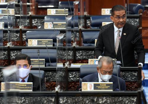 DATUK TAKIYUDDIN HASSAN