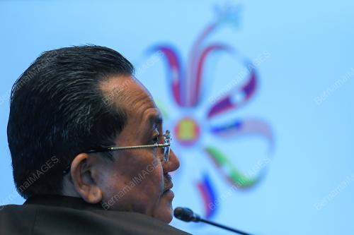 DATUK SERI MOHAMMAD MENTEK