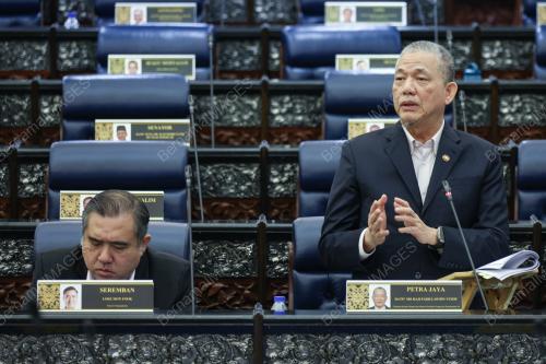 DATUK SERI FADILAH YUSOF