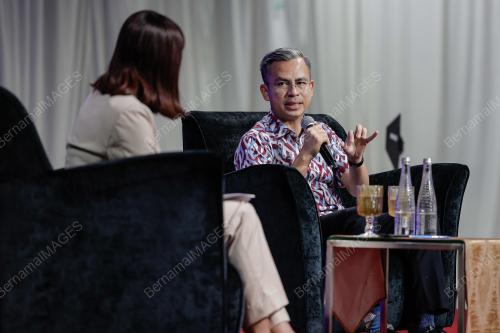 FAHMI FADZIL