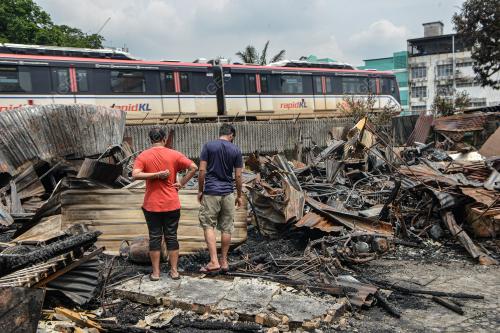 TINJAUAN KEBAKARAN RUMAH PUDU