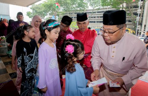 KL28_19072017_MARA_BN201707180062