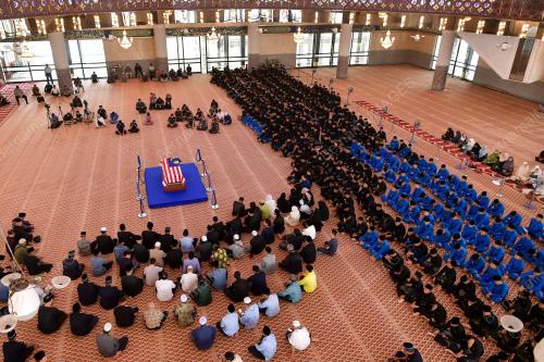 PENGEBUMIAN ALLAHYARHAM TUN HANIFF OMAR