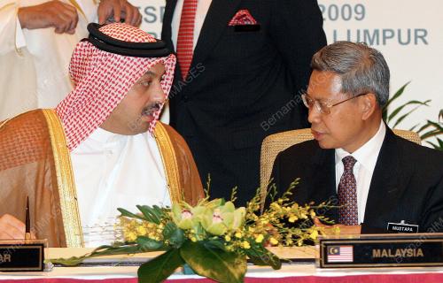 MUSTAPA MOHAMED