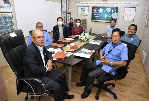 DATUK SERI DR RONALD KIANDEE