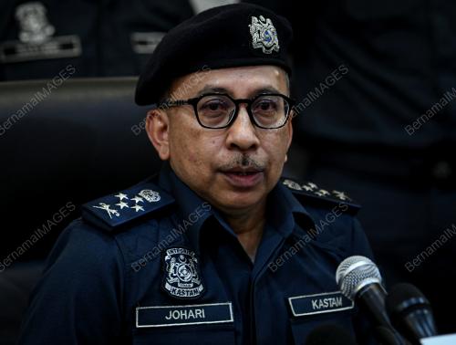 DATUK JOHARI ALIFIAH