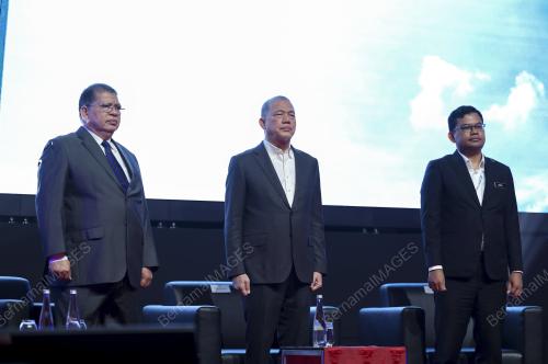 DATUK SERI FADILLAH YUSOF