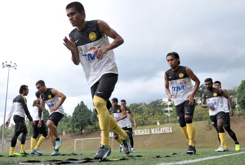 KL28_20112014_BOLASEPAK