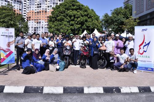 AZRIN DATUK ABDUL MANAN