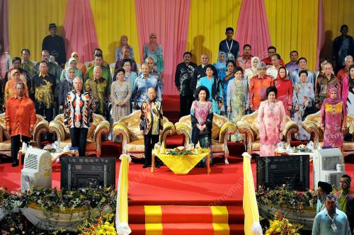 KL28_21042012_AGONG