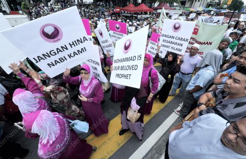 KL28_21092012_BANTAHAN