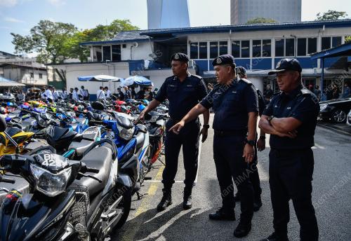 OPERASI MOTOSIKAL SAMSENG JALANAN