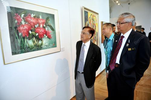 KL28_23042012_PAMERAN