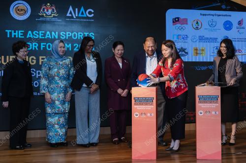 HANNAH YEOH