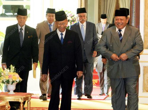 MESYUARAT RAJA RAJA