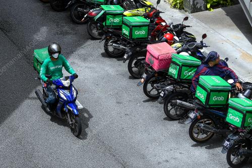 PENGHANTAR MAKANAN P-HAILING