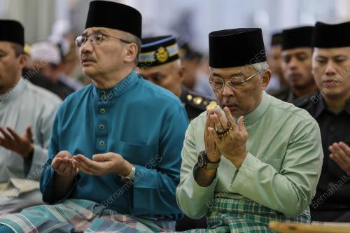 AL-SULTAN ABDULLAH RI'AYATUDDIN AL-MUSTAFA BILLAH SHAH