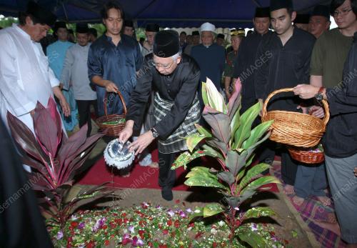 MAHD NAJIB TUN RAZAK