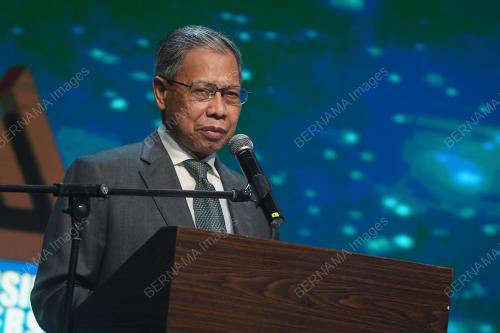 DATUK SERI MUSTAPA MOHAMED
