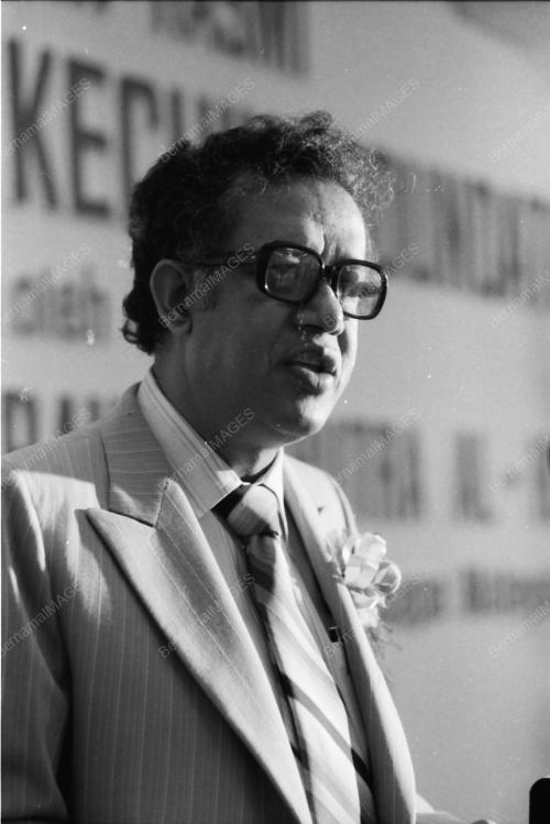 TUNKU ABDUL RAHMAN LANCAR BANGUNAN