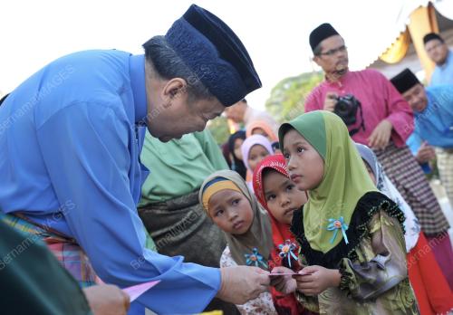 KL28_25072012_SULTAN3