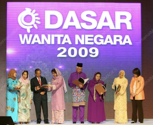 NAJIB TUN RAZAK