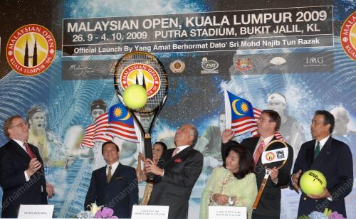 MOHD NAJIB TUN ABDUL RAZAK