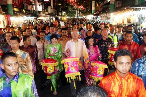 MOHD NAJIB TUN ABDUL RAZAK