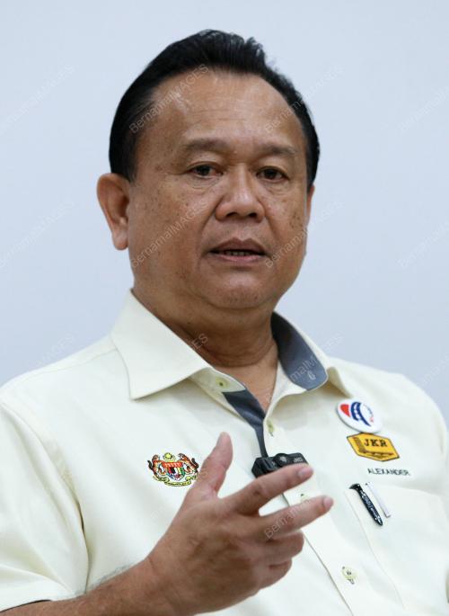 DATUK SERI ALEXANDER NANTA LINGGI