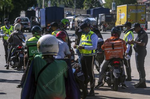 OPERASI KHAS PERDAGANGAN DI PLAZA TOL SUNGAI RAMAL