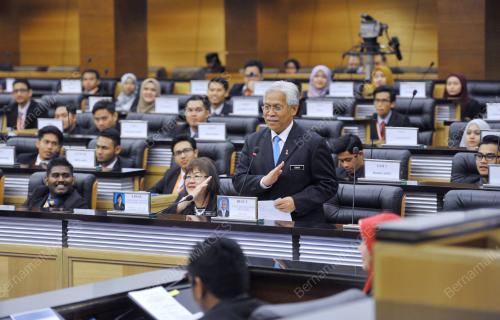 KL28_27072016_PARLIMEN
