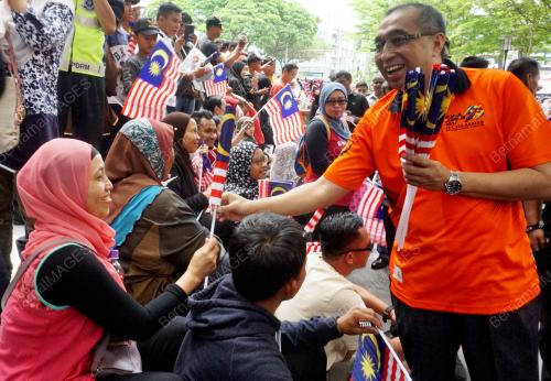 KL28_27082017_SALLEH_BENDERA