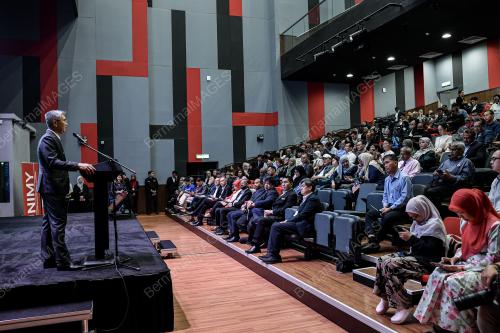 TENGKU DATUK SERI ZAFRUL ABDUL AZIZ