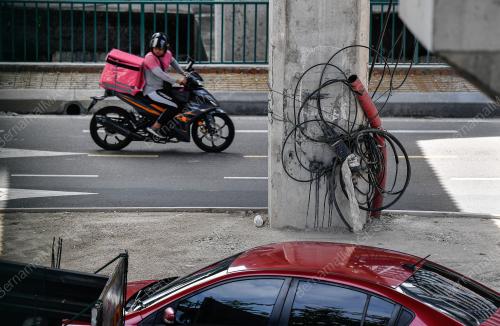TINJAUAN KABEL ELEKTRIK