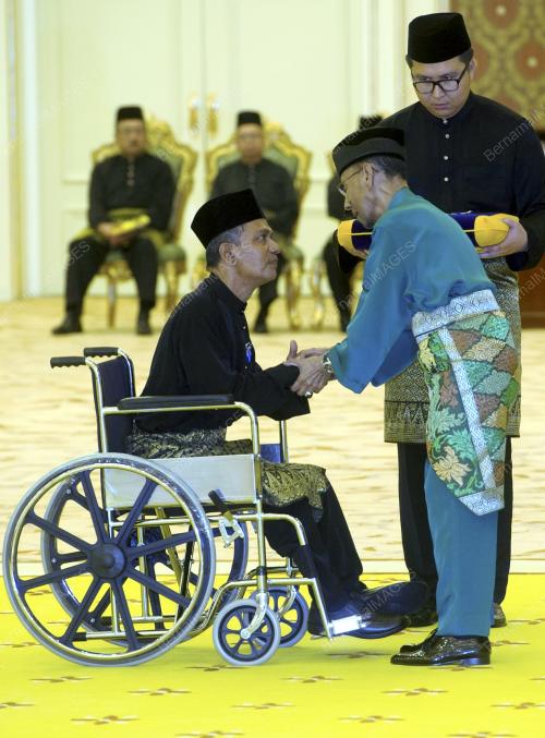 KL28_27102016_AGONG_PINGAT