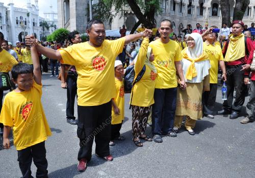 KL28_28042012_BERSIH3